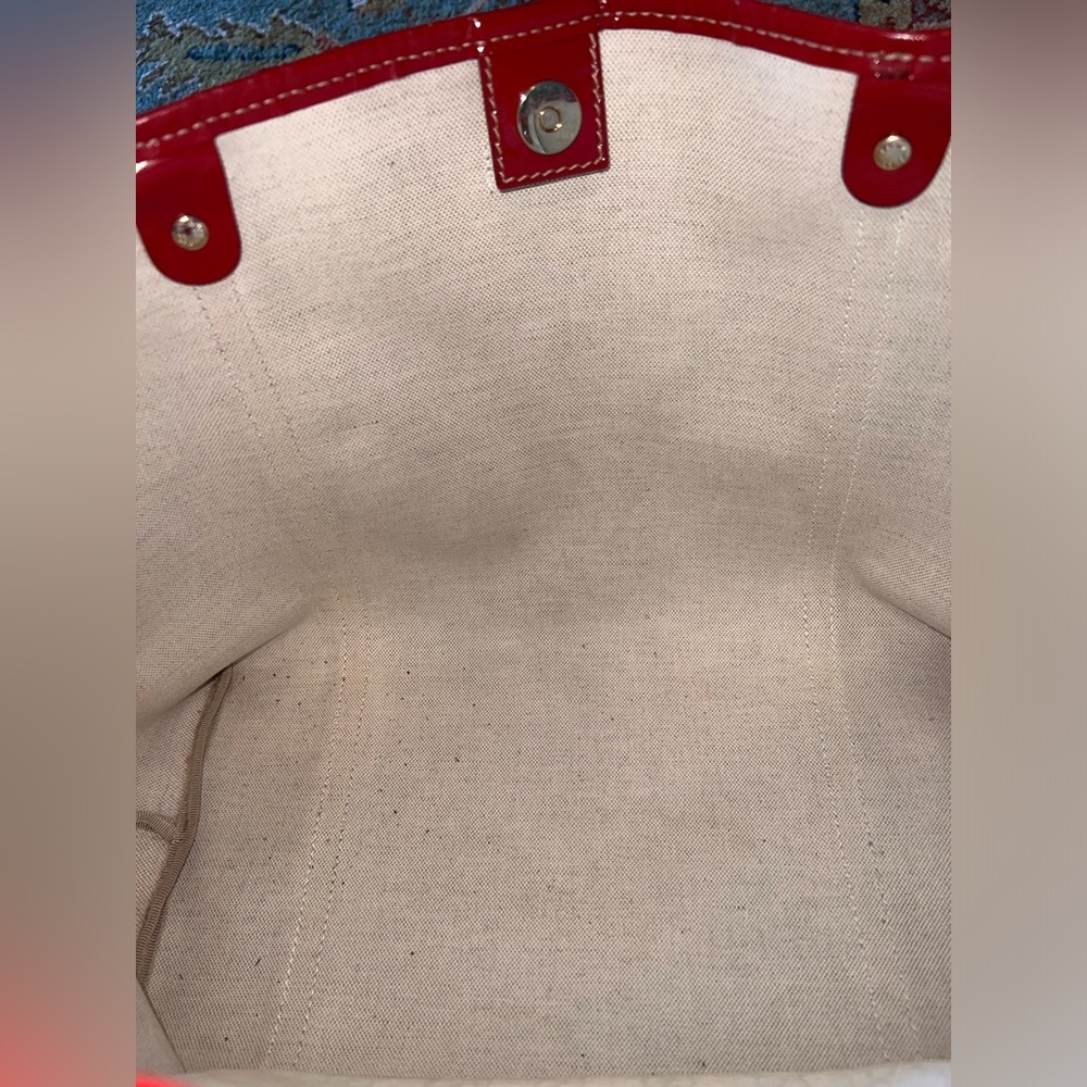 Gucci Supreme Tattoo Heart Tote Bag – Limited Edition 2008 GG Canvas Red Trim - Picture 12 of 16